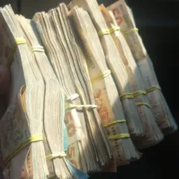 Trocas e vendas 💰