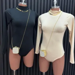 Roupas direto da fábrica
