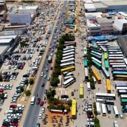Compras e vendas zona leste