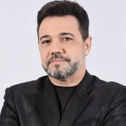 PASTOR MARCOS FELiCIANO