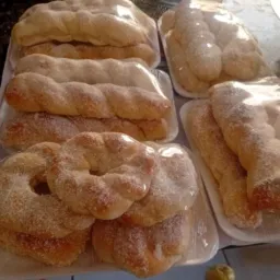 ROSQUINHA CASEIRA DA, ELEN morrinhos GO
