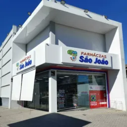 Farmácia são João Rua Guararapes 50