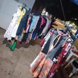 Bazar amanhã sábado 16/05 5 reais a peça