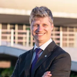 Marcel van Hattem Senador pelo Rio Grande 🇧🇷