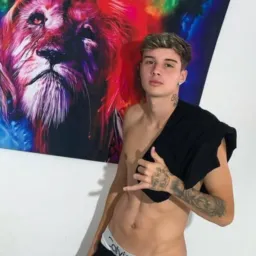 SÓ AMIZADE