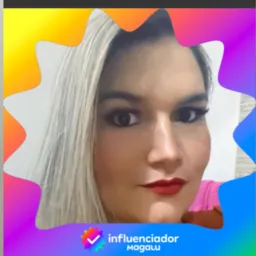 INFLUENCIADORA DIGITAL