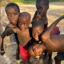 Família África 2025