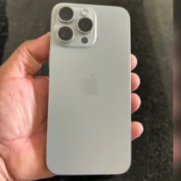 RIFA-SE IPHONE 15 PRO MAX 256gb