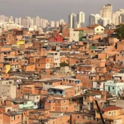 Aluga-se casas em Paraisópolis