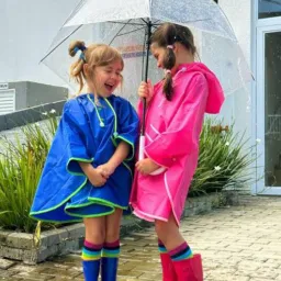 KIDSPLASH E FAZZOLETTI ☂️⛱️☔🧦🌈🪁🪗FAMILYBOX // ENTREGA