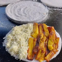 Tapiocão e pé de moleque