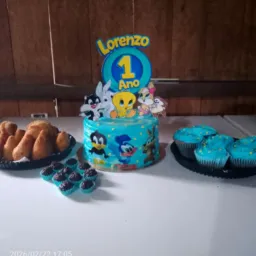 Kit de aniversário por encomenda