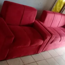 Rifa entre amigos de um sofá