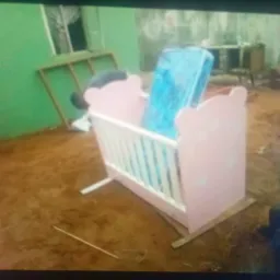 Xtique quinzenal de berço de 8 membros ,1075 por membro