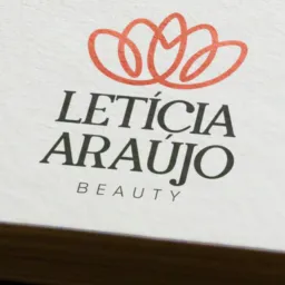 Lê cosméticos e variedades.
