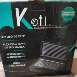 Rifa da sanduícheeira doada pela amiga Tânia e Nina