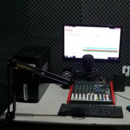 Rádio universo FM 93.1  📻