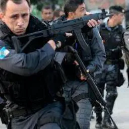 Caso de polícia🚓☁️☁️