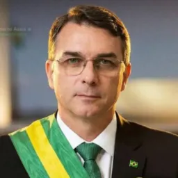 FLÁVIO BOLSONARO OFICIAL