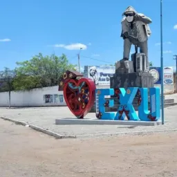 Vendas e Trocas Em Exu