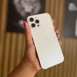 SMARTPHONE E IPHONE ELETRÔNICO