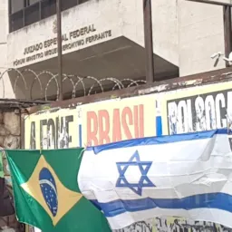CRISTÃOS SEM FRONTEIRAS