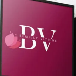 1️⃣ BEMILLY VITRINE
