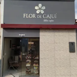 Flor de cajuí moda íntima