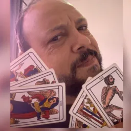 Tarólogo Mário Neto