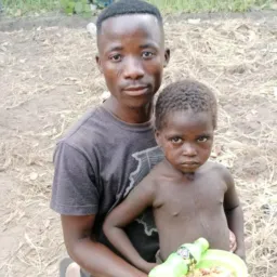 Vamos ajudar as crianças da da África Porque está precisando muito da nossa ajuda