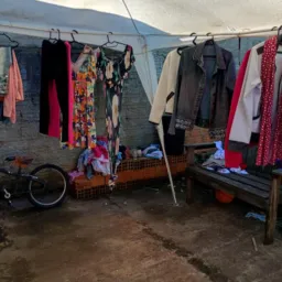Desapegando tudo aqui do meu bazar 👗🧥🧣👕👖👢👟