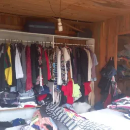 Desapego do meu Bazar por 2,00 á 10,00 👖👕🥿👗