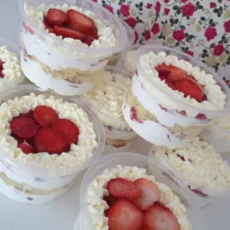 Pote de bolo e pedido e bolos pra festa e salgados 🎂