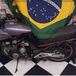 Grupo dos amigos Uzi e abuze