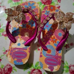 SANDÁLIAS CUSTOMIZADAS🩴🥰🩴