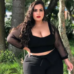 SÓ Plus size 44 em diante G, GG... e acessórios