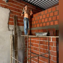 Bazar de Ferramentas, construa a sua história