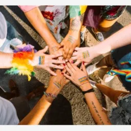 Gays🏳️‍🌈💨
