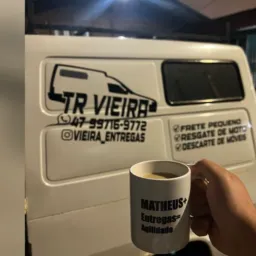 Fretes e montagem de móveis Itajai 47