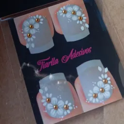 💅🏻 Tiarlla Adesivos Dourados💅🏻