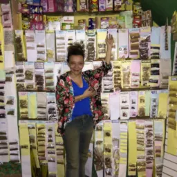 COMPRA ,VENDA  para todos ( Ervas, Banhos,  jogar cartas,proteção