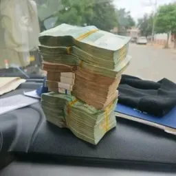 Vida boa 💳💵💴💶💷💰