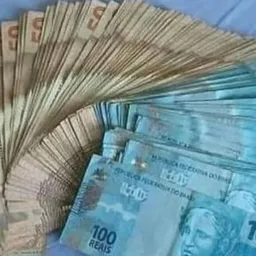 Anari vendas de tudo.