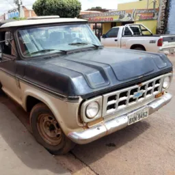 Vende de tudo um pouco