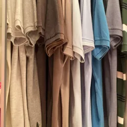 Roupas sapatos e afins