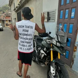 Resenha com ycaro9