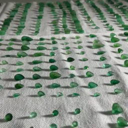Vendas de esmeralda e pedras em geral