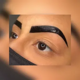 Designer Em Sombrancelha &Cilios De Ceda’ Limpeza De Sombrancelha Na Cera’ Henna’ Cilíos Postiços