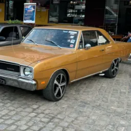 Aqui você vende e troca seu carro, moto ou imóvel. Bons negócios!