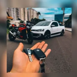 Carros e motos nos preços